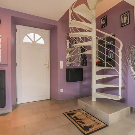 Apartment Renove T3 En Duplex